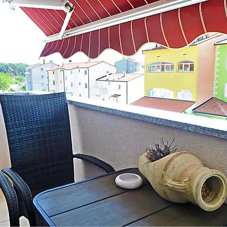 Leona Apartament Pula